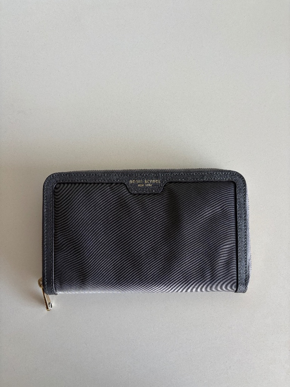 Henri Bendel Wallet